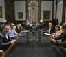 Milei intenta frenar la interna en el Gobierno y se esperan nuevos anuncios frente a una convivencia imposible