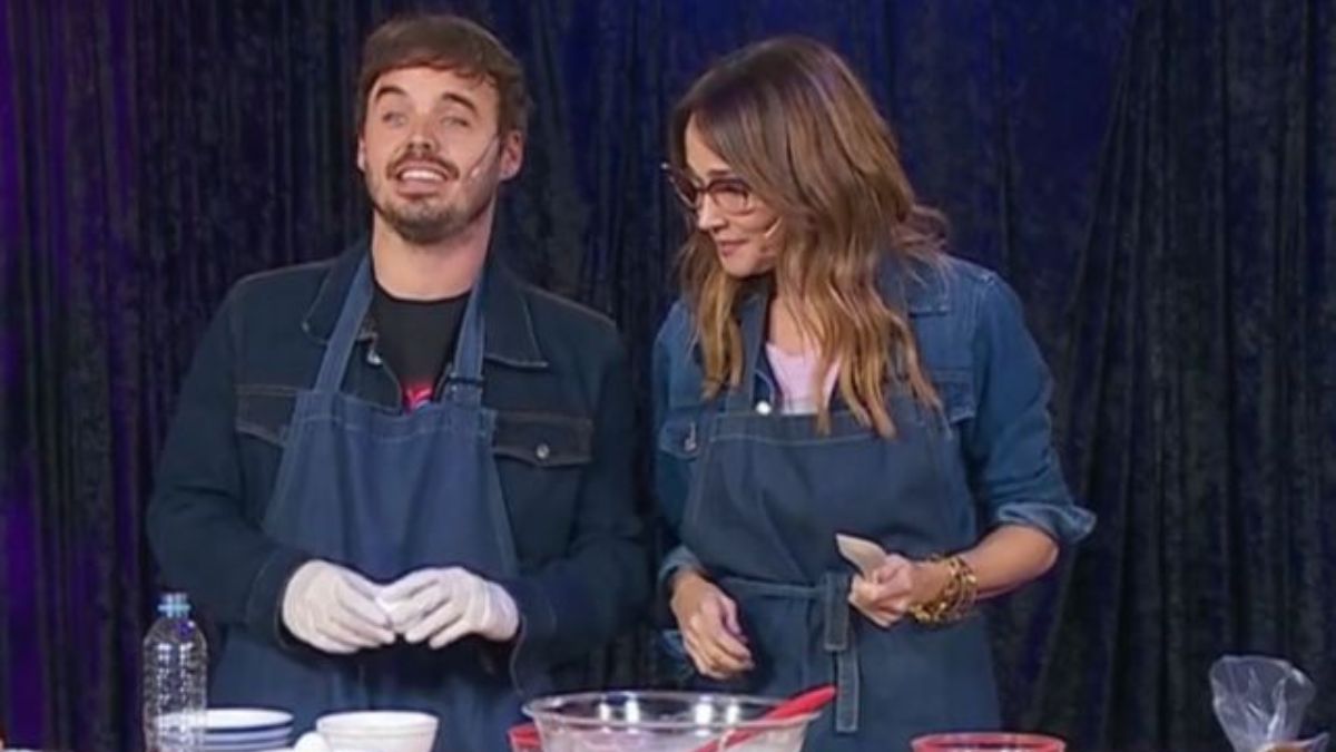 Vero Lozano cocinando