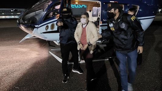 Deportaron del país a Marco Estrada González, el jefe narco de la Villa 1-11-14, con un impresionante operativo