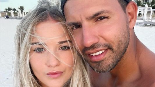 Sofía Calzetti y el Kun Agüero confirmaron el sexo del bebé con la imagen más tierna