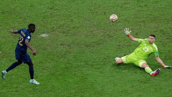 Lionel Messi habló sobre la atajada del Dibu en la final del Mundial Qatar 2022. Lionel Messi habló sobre la atajada del Dibu en la final del Mundial Qatar 2022.