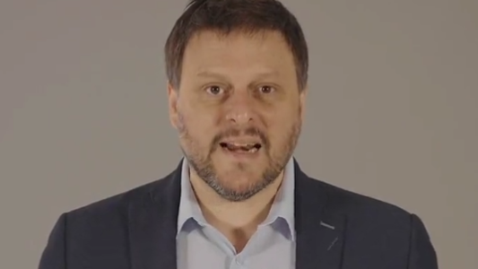 Leandro Santoro suma 10 propuestas de Martín Lousteau para captar el voto radical en la Ciudad de Buenos Aires