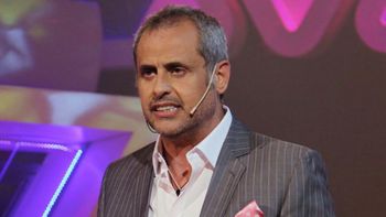 Jorge Rial y su mensaje en Twitter: Es lindo estar enamorado aunque no alcance