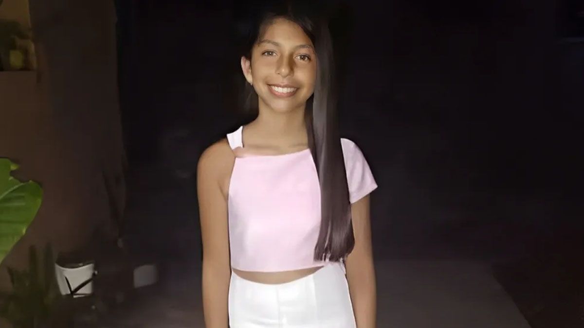 Una adolescente argentina de 14 años murió trágicamente en Chile cuando una ola la arrastró mar adentro. (Foto: Gentileza EMOL)