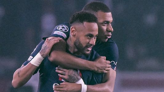 PSG-Juventus por Champions League: Neymar y Kylian Mbappé inventaron un golazo de fútbol playa