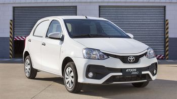 Toyota Etios Aibo, el auto urbano diseñado para el trabajo