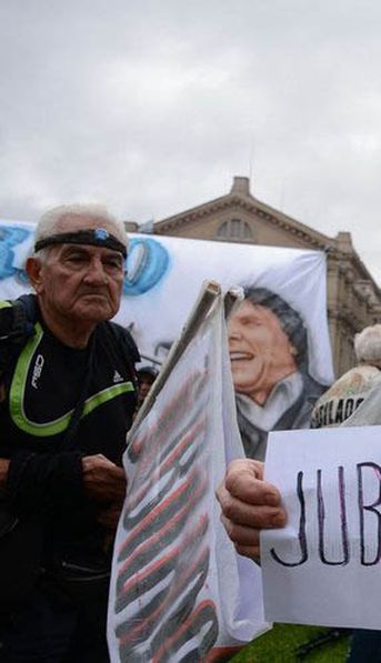 Los jubilados, al borde de la pobreza: los números rojos de los adultos mayores que cobran la mínima