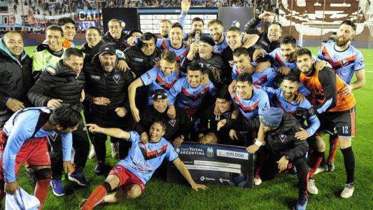 ¡Otro batacazo en la Copa Argentina! Independiente quedó afuera por penales con Brown de Adrogué