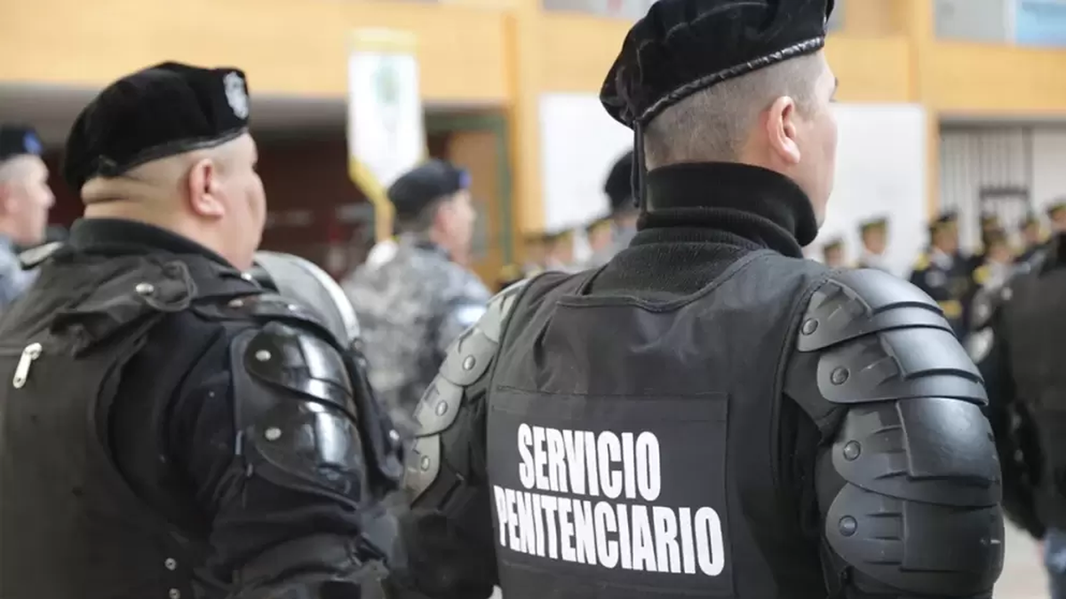 Un guardia del servicio penitenciario fue encontrado con drogas. ¿consumo interno o tráfico?