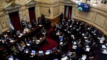 El kirchnerismo apostó a estirar los discursos y el Presupuesto se vota de madrugada