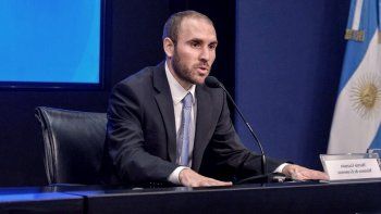 Martín Guzmán, como Hamlet: Renunciar o no renunciar, esa es la cuestión