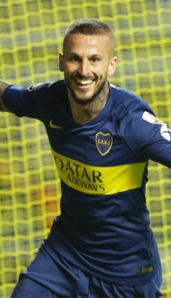 La ruta del pase del Pipa Benedetto a Boca: los clubes y jugadores que están involucrados
