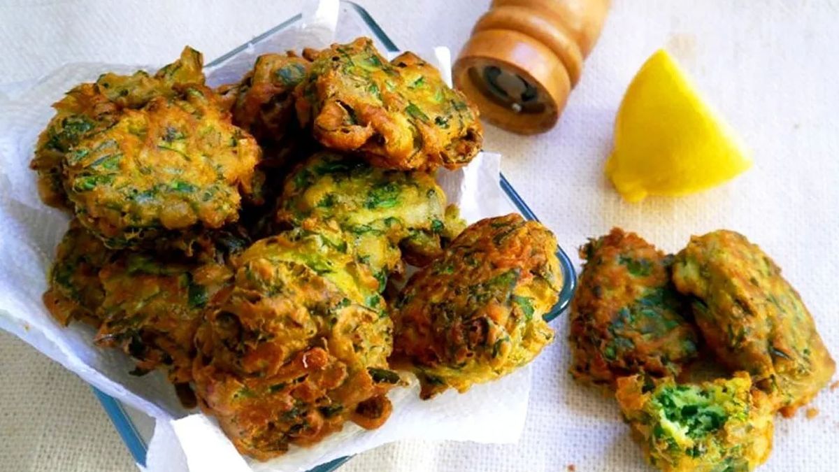 Cómo hacer buñuelos de espinaca: una receta fácil, económica y sabrosa que vas a amar