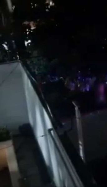 Sin luz, ni agua: así se ve la embajada argentina en Venezuela por dentro