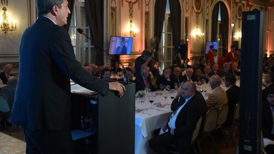 Sergio Massa: Los que piden una devaluación desesperados, están destruyendo el valor de sus compañías