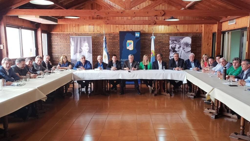Con Moyano, Daer y Solá en la mesa del PJ crece el armado electoral del peronismo filo K