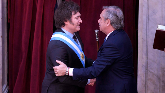 El Gobierno derogó el DNU de Alberto Fernández que derivó en una denuncia de corrupción