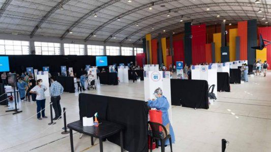 Vacunas COVID-19: Cómo anotarse y sacar turno en Santa Fe