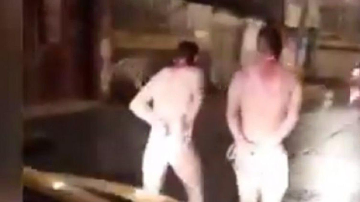 Video: obligaron a caminar desnudos a dos ladrones tras un intento de robo