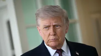 Donald Trump extendió el alto el fuego con Irán, pero mantiene el bloqueo a los puertos de Teherán