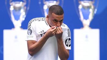 La cinematográfica presentación de Kylian Mbappé en Real Madrid
