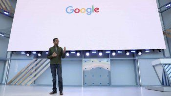 Google apuesta todo a la inteligencia artificial: mails que se escriben solos y un asistente virtual que interactúa con humanos sin que se den cuenta