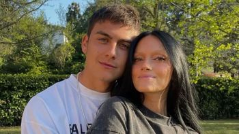 Los amo: la tierna reacción de los jugadores de la Selección Argentina al embarazo de Dybala y Oriana