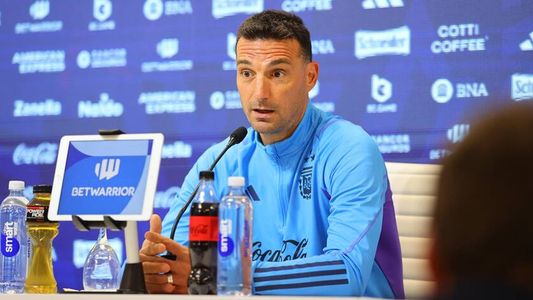 Conferencia de Scaloni: qué dijo de la sanción de Papu Gómez, la ausencia de Garnacho y el futuro de Di María