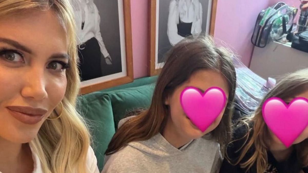 A horas del debut de MasterChef Celebrity Wanda Nara tomó una radical decisión junto a sus hijas