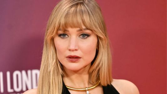 Netflix estrenó una comedia romántica con Jennifer Lawrence y es la película del momento