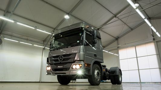 Mercedes-Benz aumenta su producción en la Argentina