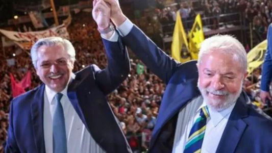 Alberto Fernández viajó a Brasil para celebrar con Lula su triunfo: Tenemos un futuro que nos abraza