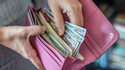 Ranking de signos: quién administra mejor y peor el dinero y por qué