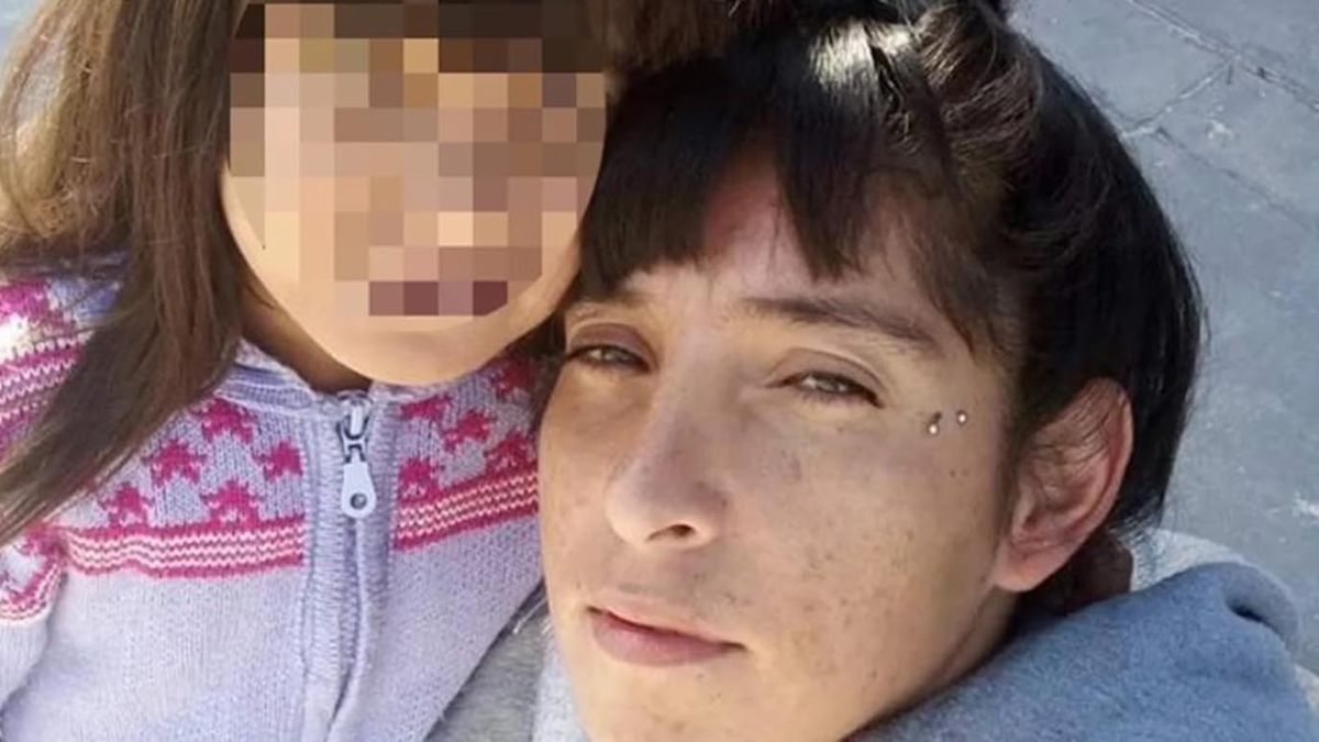 Lanús: discutió por la compra de una torta de cumpleaños y fue asesinada por la novia de su expareja. ((Foto: Facebook / Shamira Belen Marina Benitez)