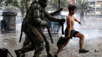 Suman 22 los muertos durante las protestas en Chile