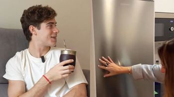 Franco Colapinto mostró su departamento y la imagen de su heladera se volvió viral