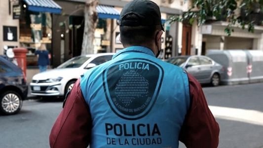 Encuentran a un jubilado asesinado en Recoleta e investigan un posible vínculo afectivo
