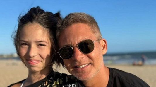 Las tiernas y sorprendentes fotos de Adrián Suar con su hija Margarita en vacaciones