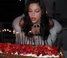 Así fue el festejo íntimo de Emilia Mernes por sus 30 años junto a Duki, amigos y familia
