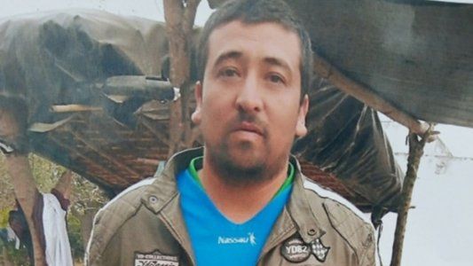 Identificaron al policía que mató a Luis Espinoza por la espalda y se complica la situación de los oficiales involucrados