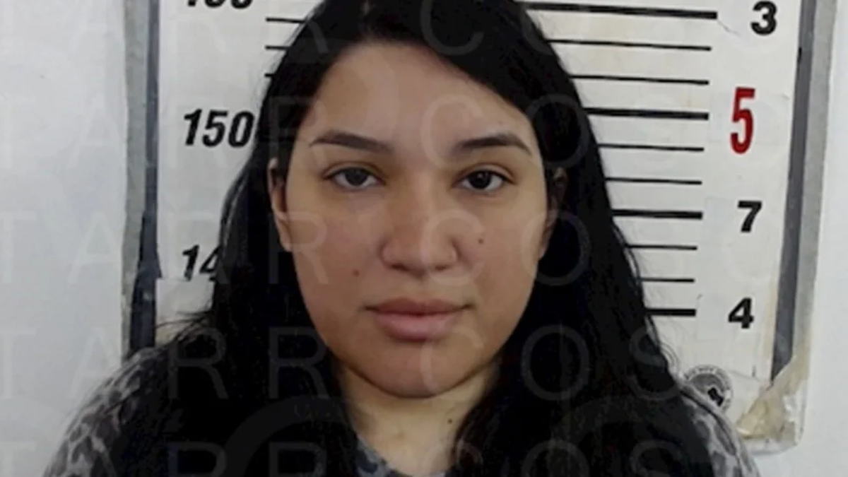 Acusan por primera vez de asesinato a una mujer por abortar