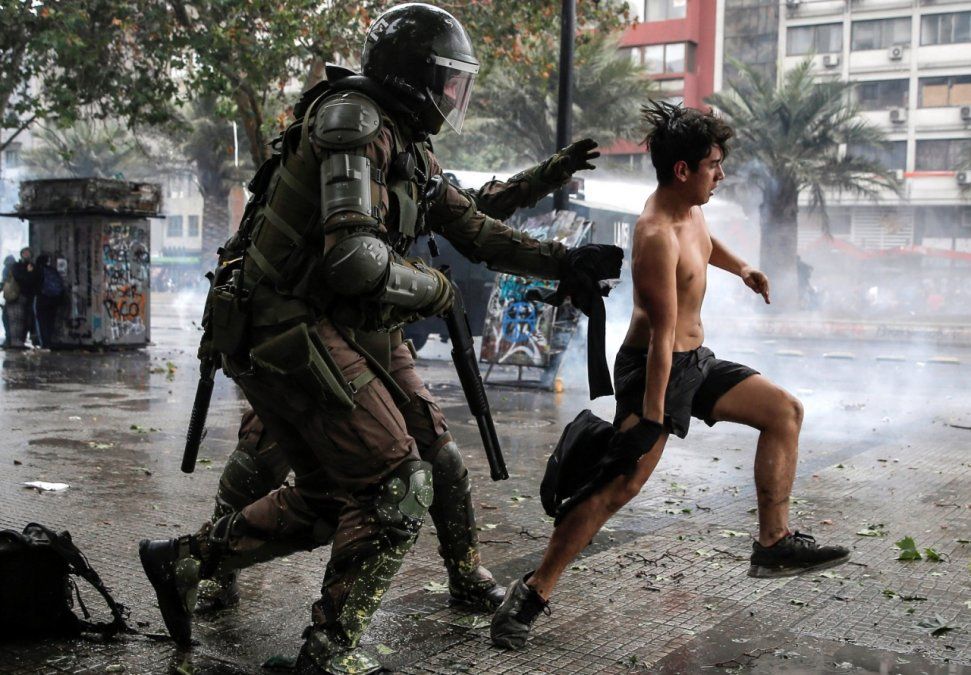 Suman 22 los muertos durante las protestas en Chile
