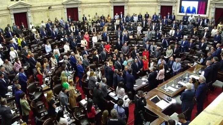 El Congreso proclamó a Alberto Fernández próximo presidente de Argentina y todo el recinto cantó la marcha peronista
