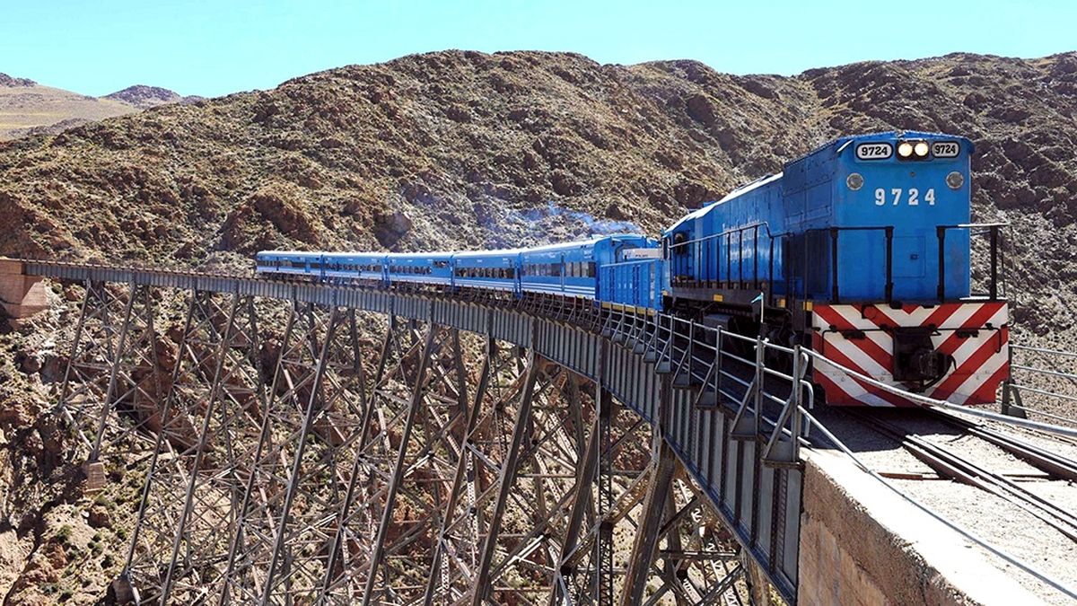 Tren a las Nubes&nbsp;en el Norte (Pre cordillera de los Andes -Salta)