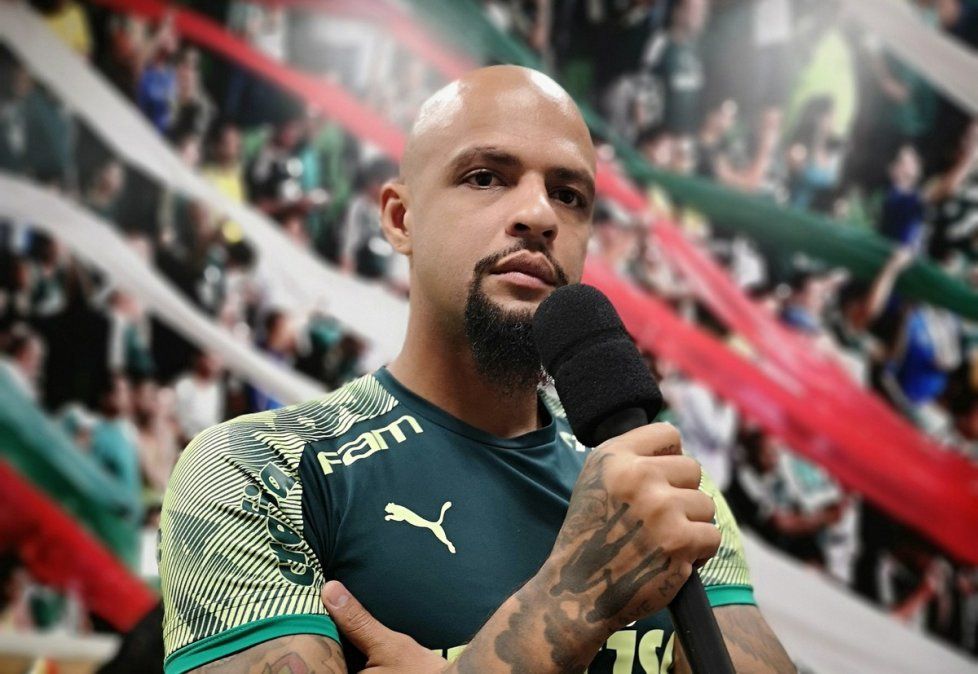 Schiavi, Felipe Melo y un divertido cruce en Twitter con muchas flores (y sin patadas)