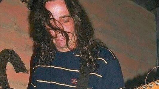 Murió un músico electrocutado por su guitarra durante un show