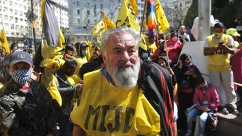 Piqueteros encabezados por Raúl Castells se movilizan a la sede de PAMI: ¿qué reclaman y qué calles se ven afectadas?