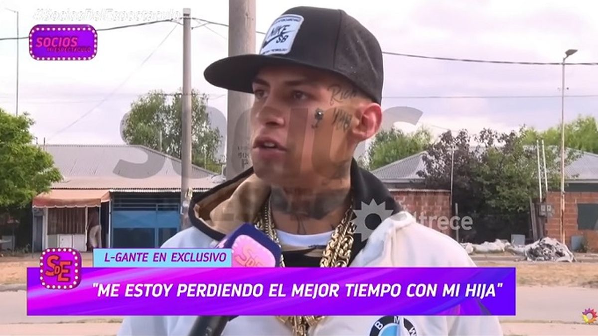Por estas horas, L-Gante lleva adelante un conflictiva separaci&oacute;n de su novia y madre de su hija, Tamara B&aacute;ez.&nbsp;