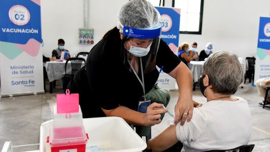 Murió una mujer en vacunatorio de La Rural