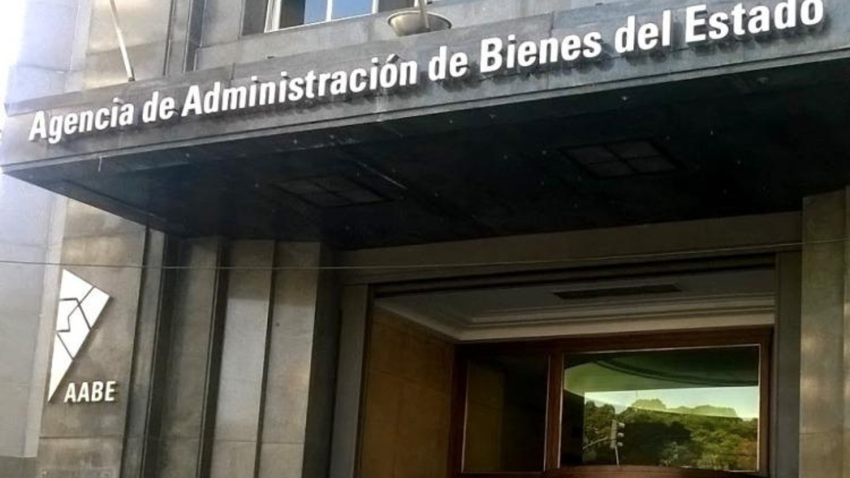 El Gobierno dio de baja 71 alquileres de oficinas y redujo más de dos millones de pesos en alquileres